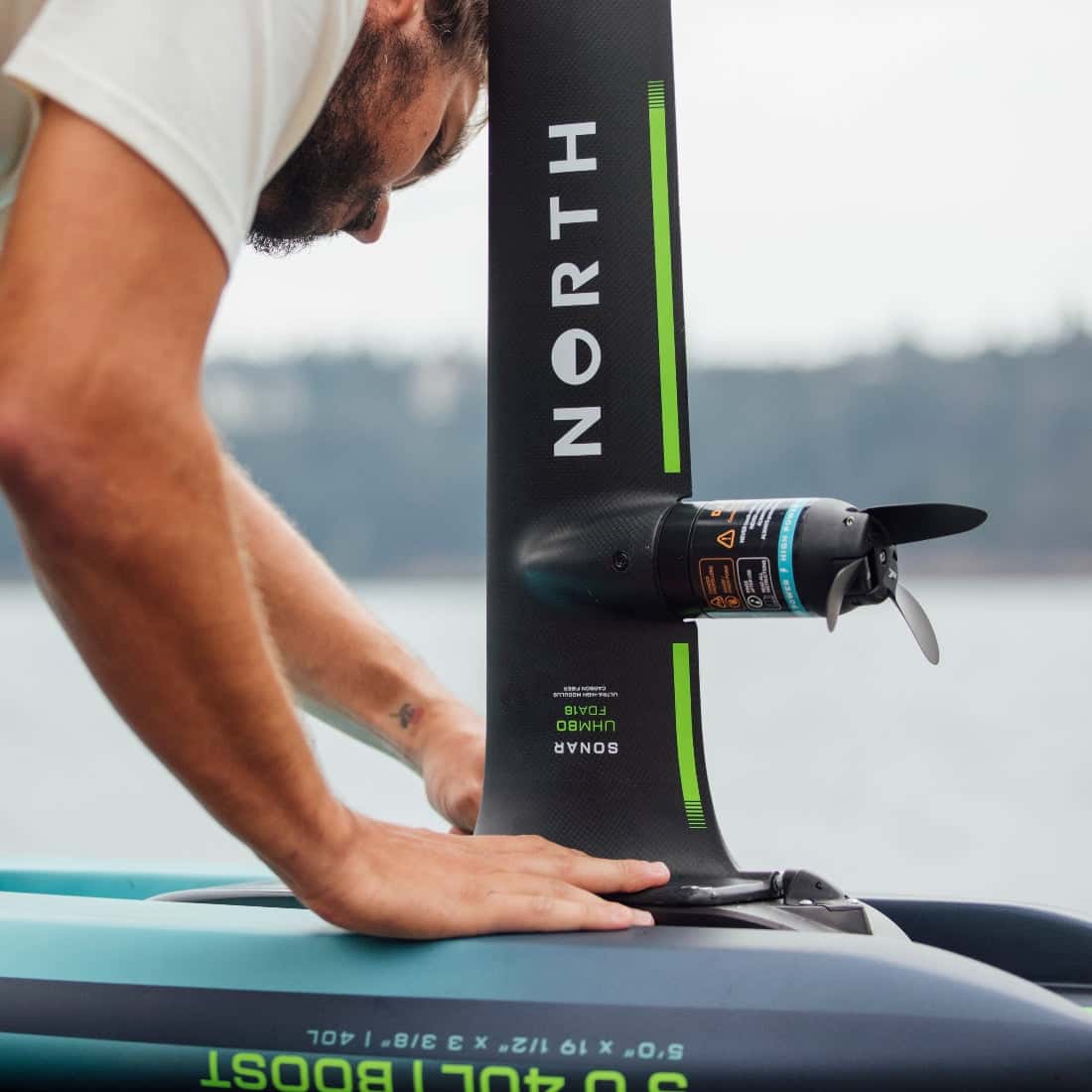FOIL DRIVE Assist Slim x NORTH UHM80 Integrated Mast Bundle